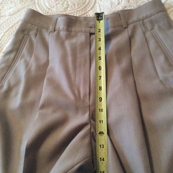 DONATED - Classy Vintage Italian Suit - Picture 12 of 15